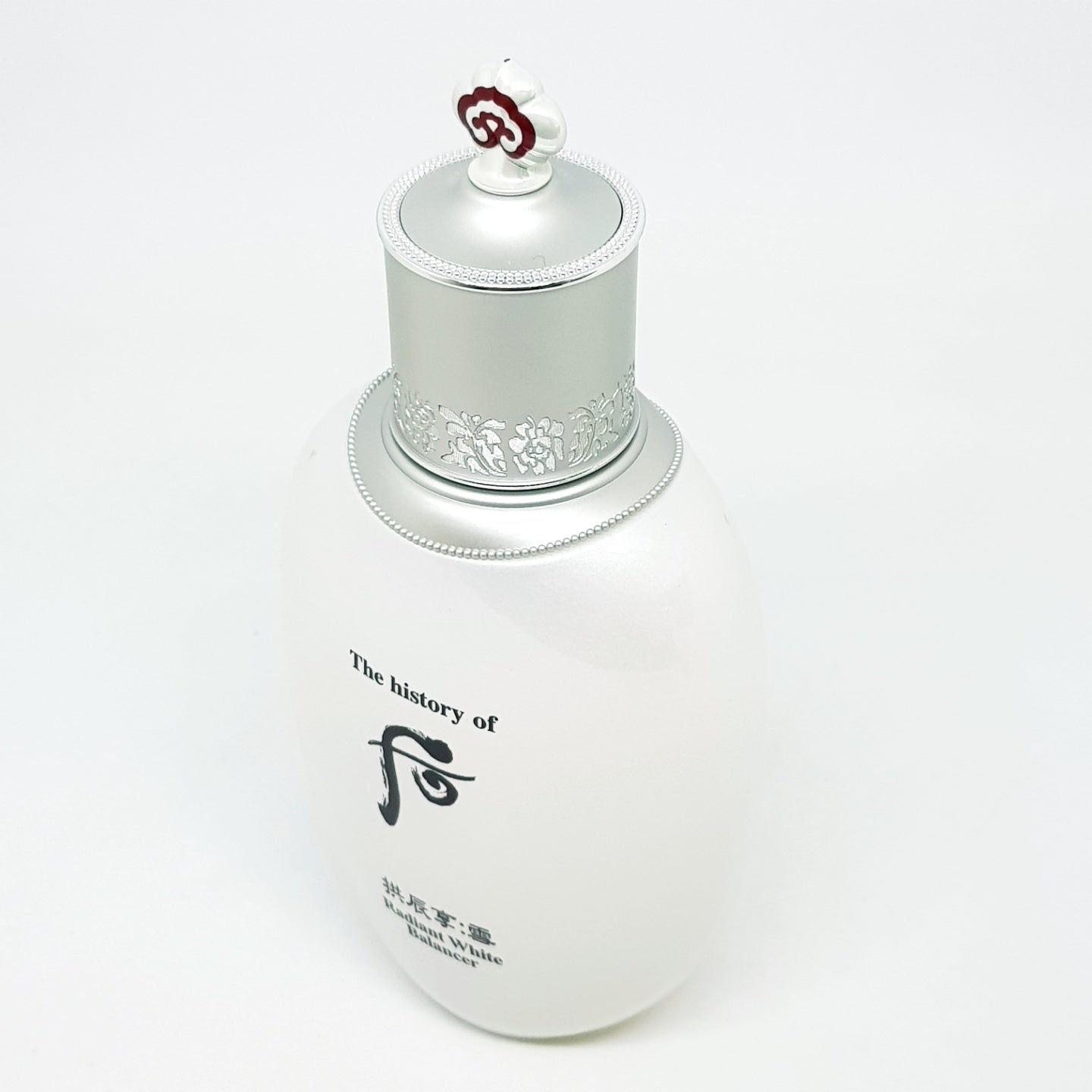 The history of Whoo Gongjinhyang Seol Radiant White Balancer 150ml