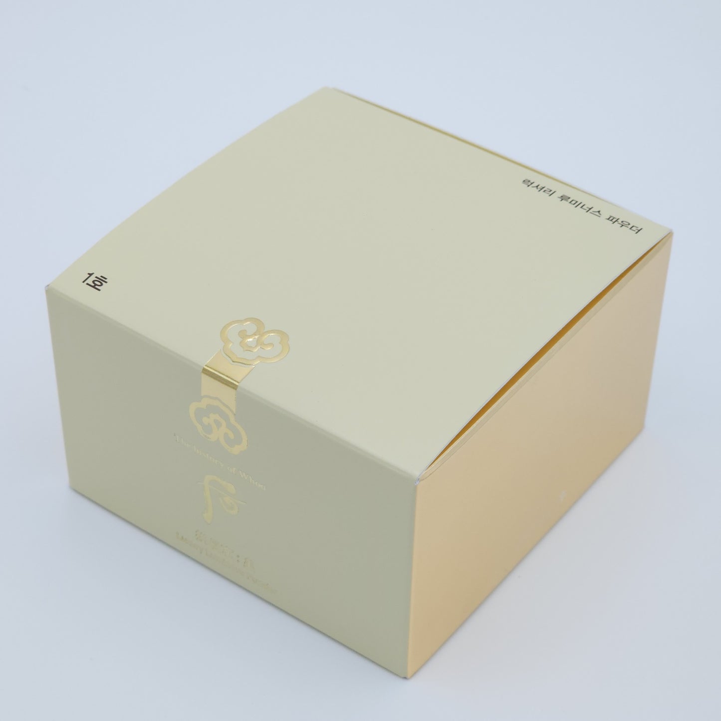 The history of Whoo Gongjinhyang Mi Luxury Luminous Powder 28g