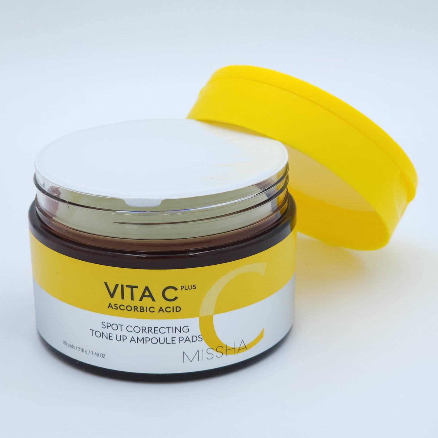 MISSHA Vita C Plus Spot Correcting Tone Up Ampoule Pads 80 Pads [Expiration date October 18, 2026]