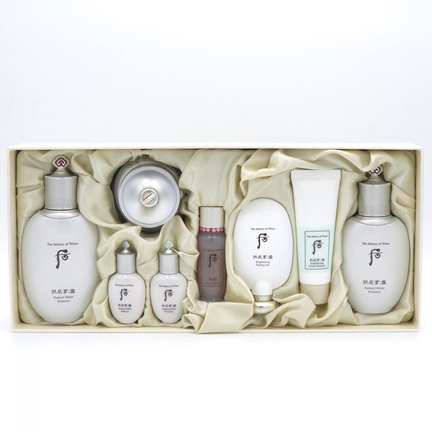 The history of Whoo Gongjinhyang Seol Radiant White 3pcs Special Set 8 Items