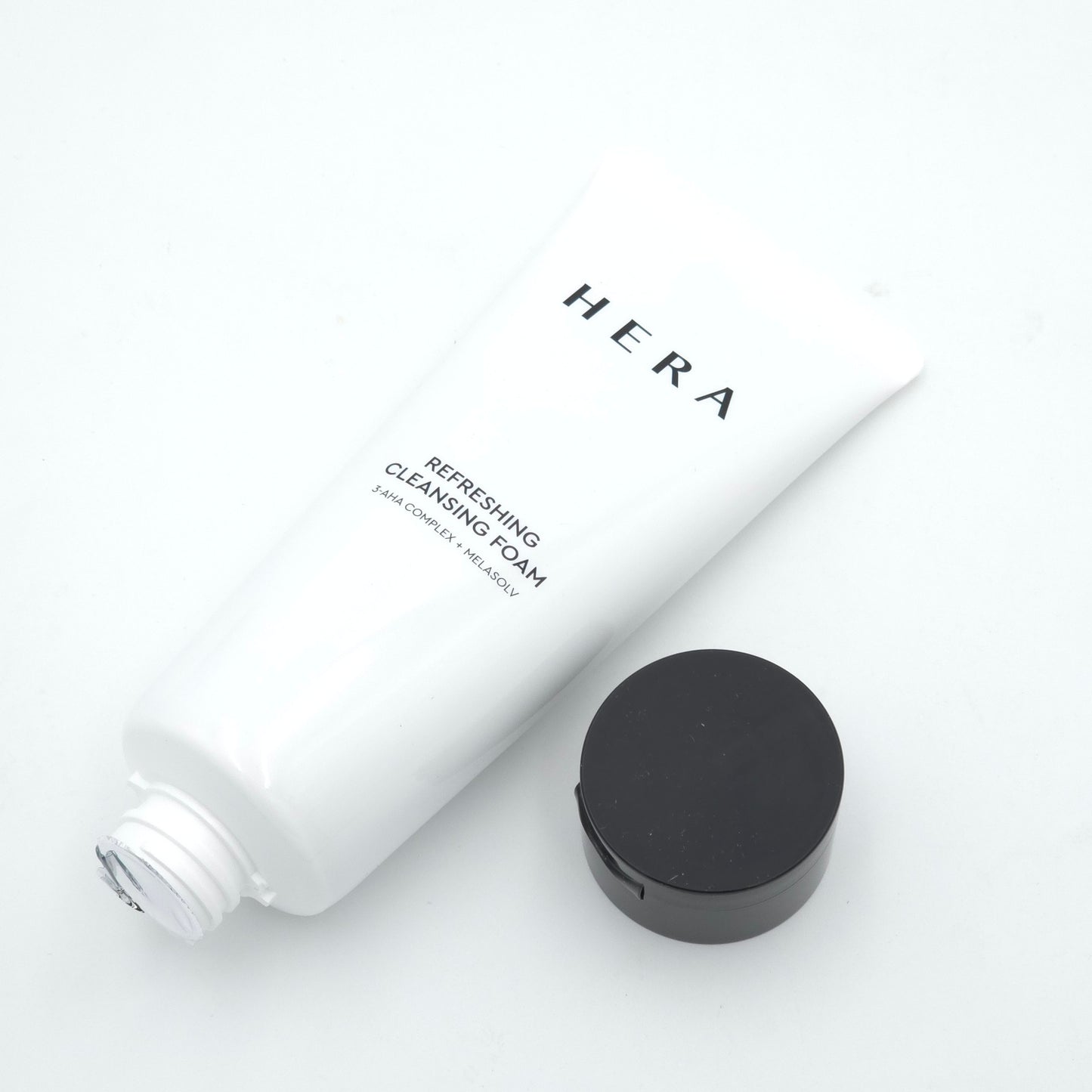 HERA Refreshing Cleansing Foam 160g AHA Deep Cleansing Hydrating Face Wash