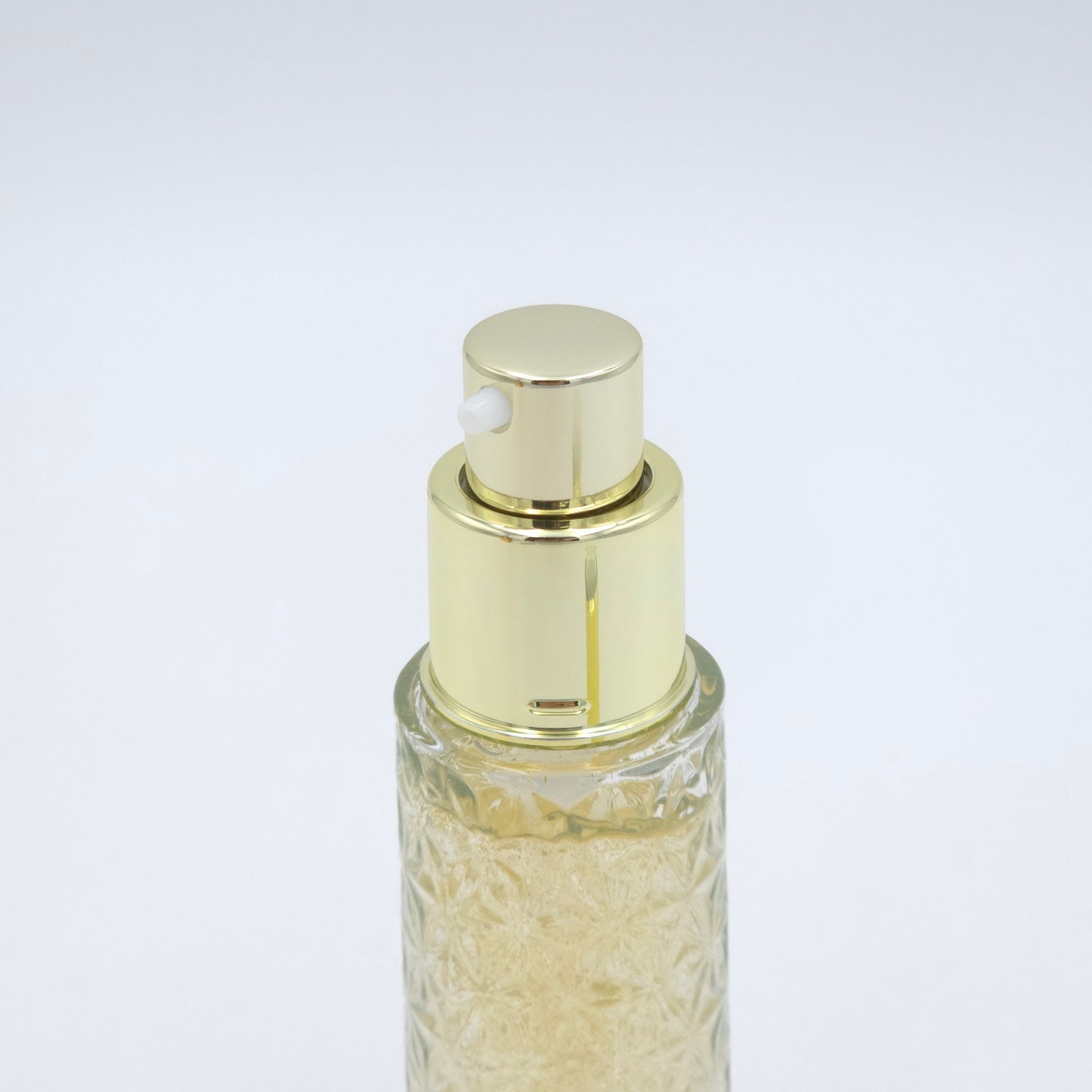 su:m37° LosecSumma Golden Base 30ml Luxury Moisture Radiance Makeup Base