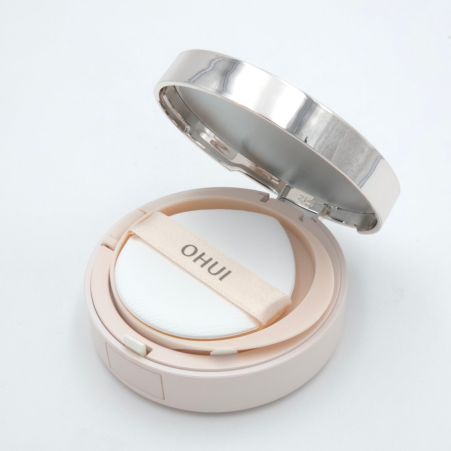 O HUI Ultimate Cover Cushion Moisture Flower Edition SPF50+ PA+++ 01 Milk Beige