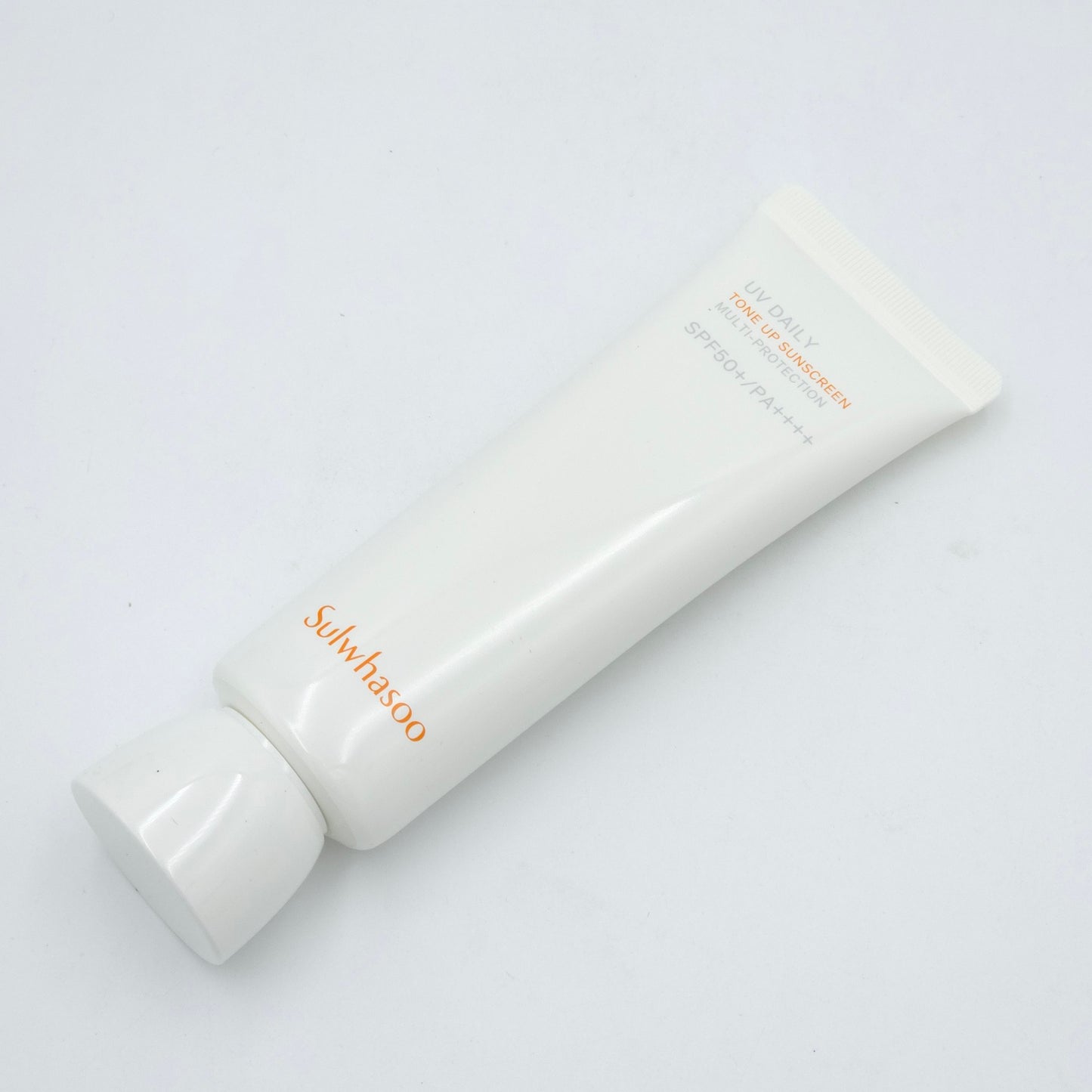 Sulwhasoo UV Daily Tone Up Sunscreen Set SPF50+ PA++++ 50ml + Gift