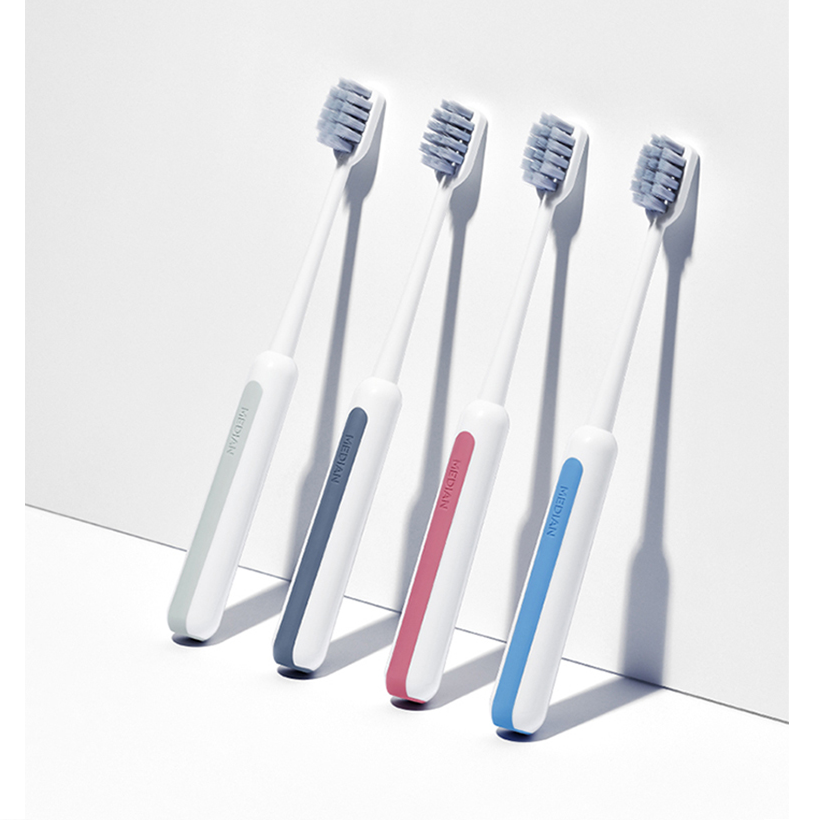 MEDIAN Gum Science Microfine Toothbrush Set 4pcs